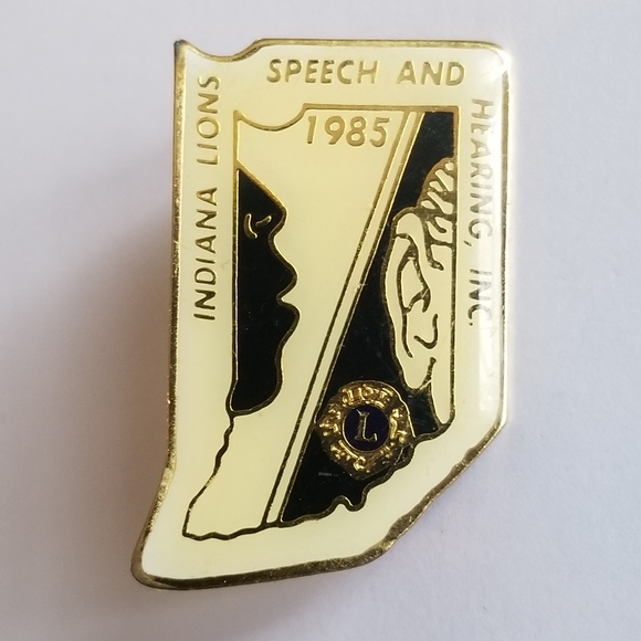 Vintage Lions Club pin enamel brooch Gold tone metal - Picture 8 of 11